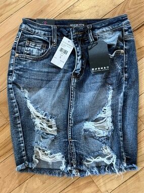 Fashion Nova Ripped Denim Skirt Blue Distressed Mini Skirt Size S NWT